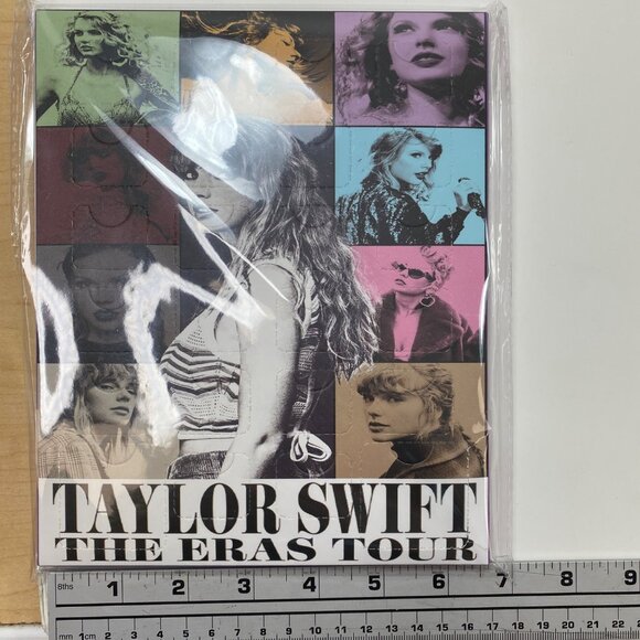 Taylor Swift The Eras Tour Advent Calendar - Picture 3 of 4